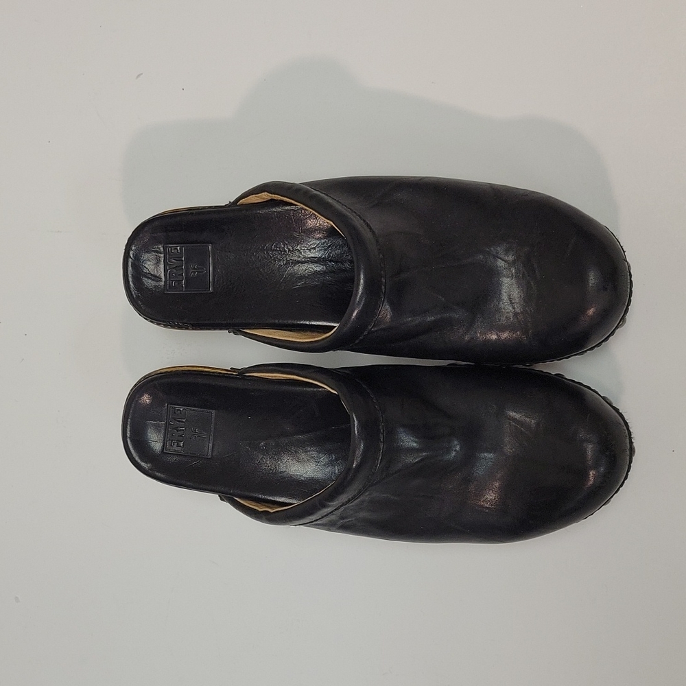 FRYE Clara Campus clog size 8.5